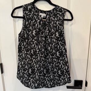New York & Company Black and White Lace Pattern Sleeveless Keyhole Blouse